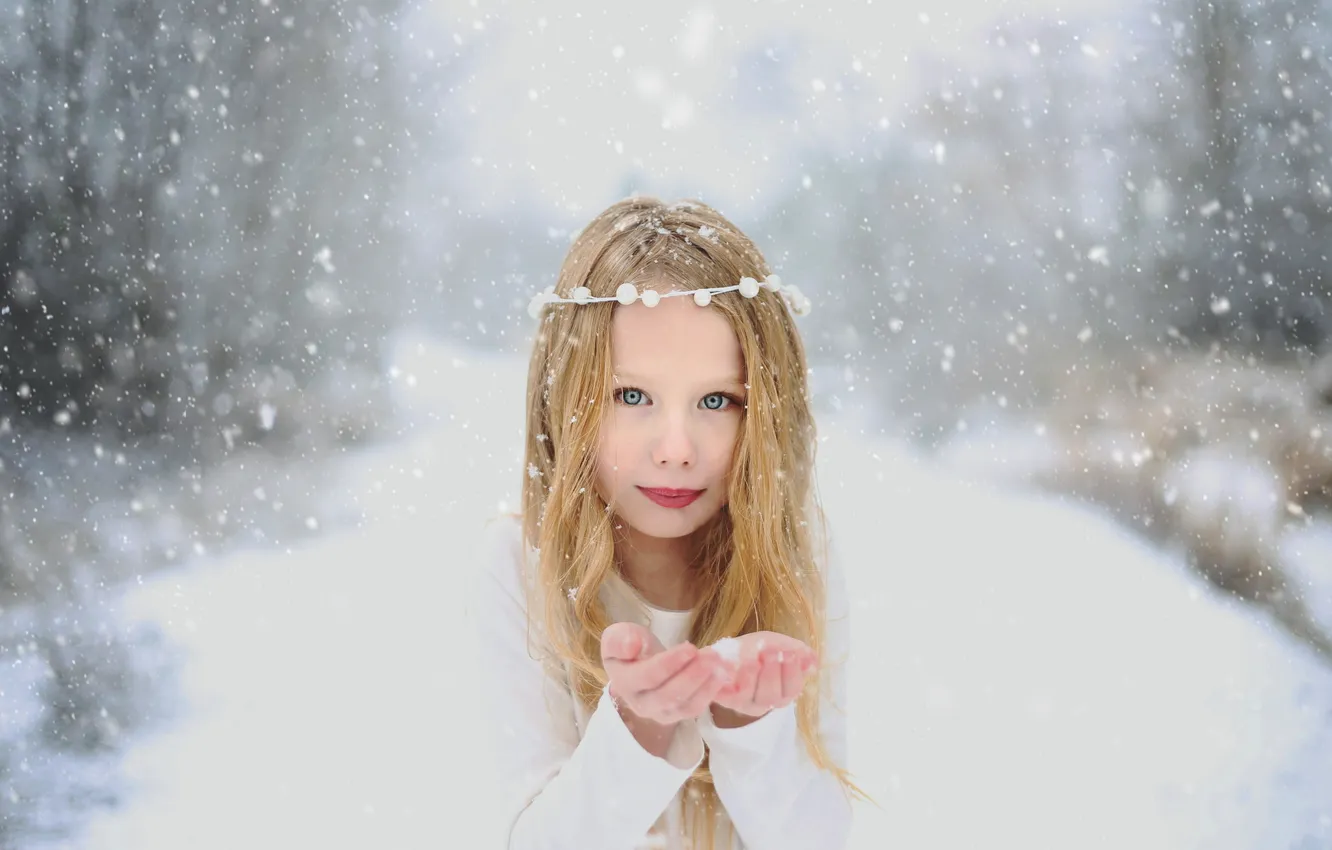 Фото обои снег, девочка, The snow queen