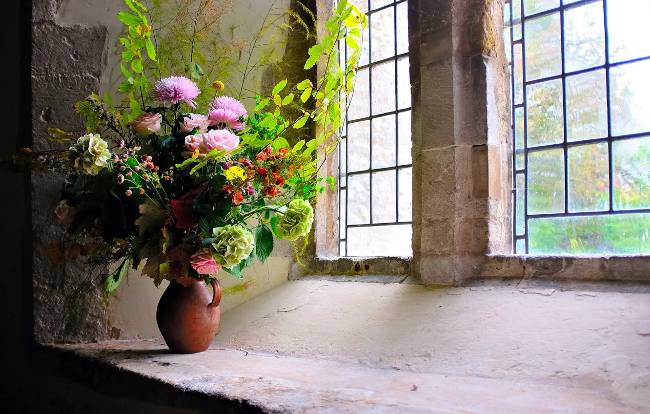 Фото обои цветы, букет, окно, кувшин
