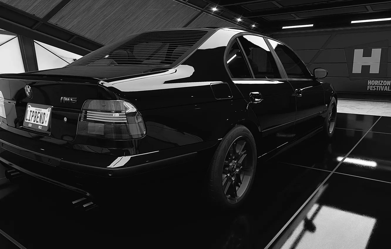 Фото обои HDR, BMW, Game, e39, 5er, UHD, Black & White, Xbox One X