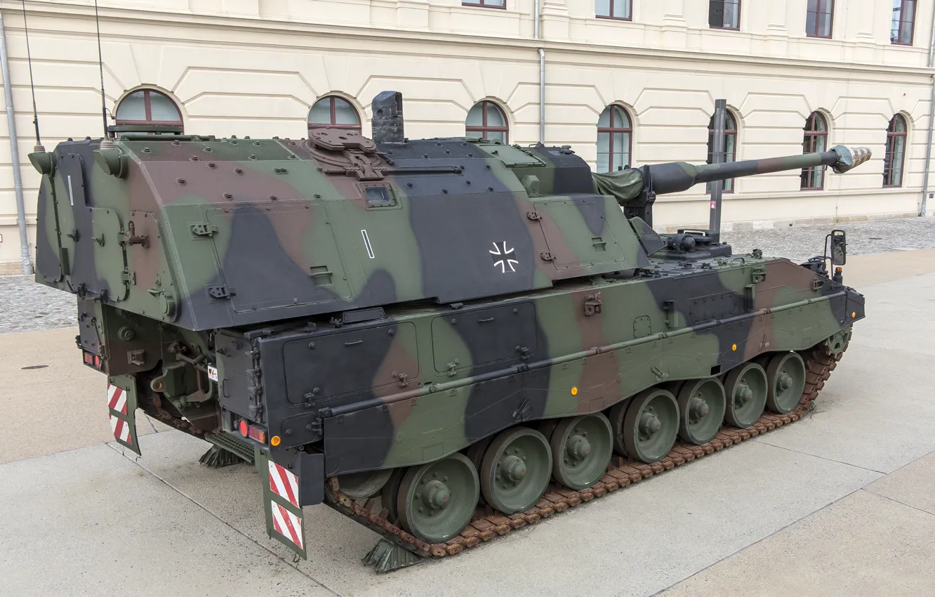 Фото обои самоходная, PzH 2000, немецкая, артиллерийская установка