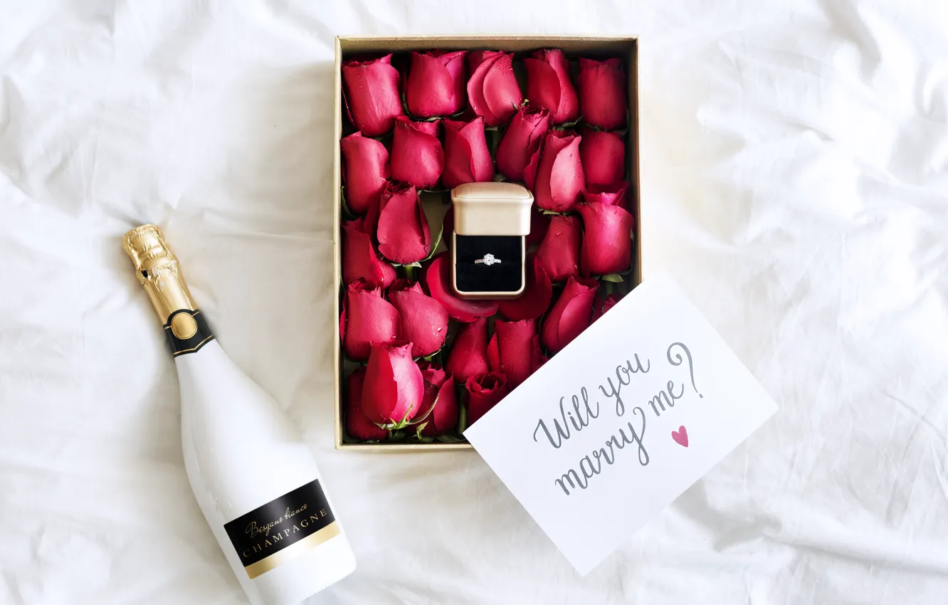Фото обои коробка, розы, кольцо, красные, шампанское, бутоны, Romantic, помолвка
