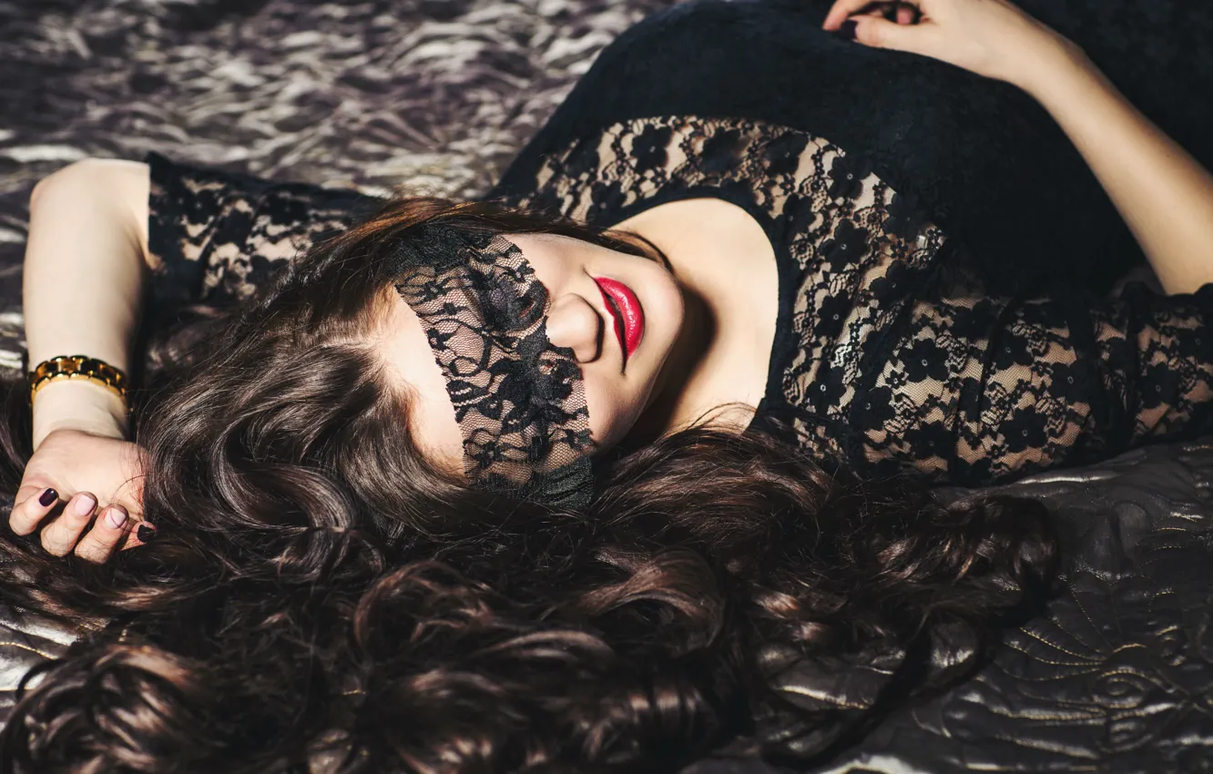 Фото обои dark, model, mask