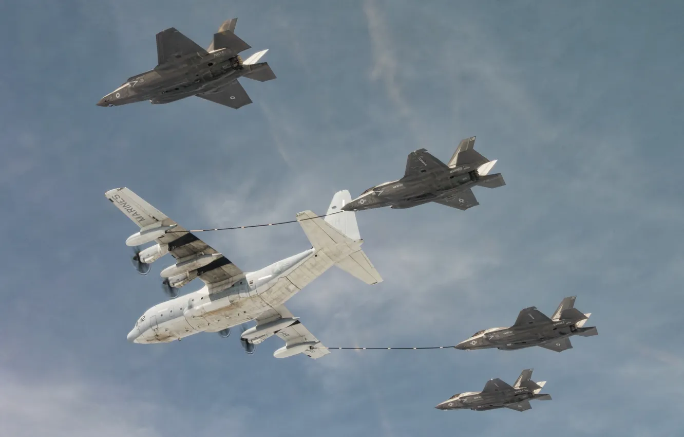 Фото обои небо, истребитель, бомбардировщик, самолёт, дозаправка, военно-транспортный, F-35B, Super Hercules