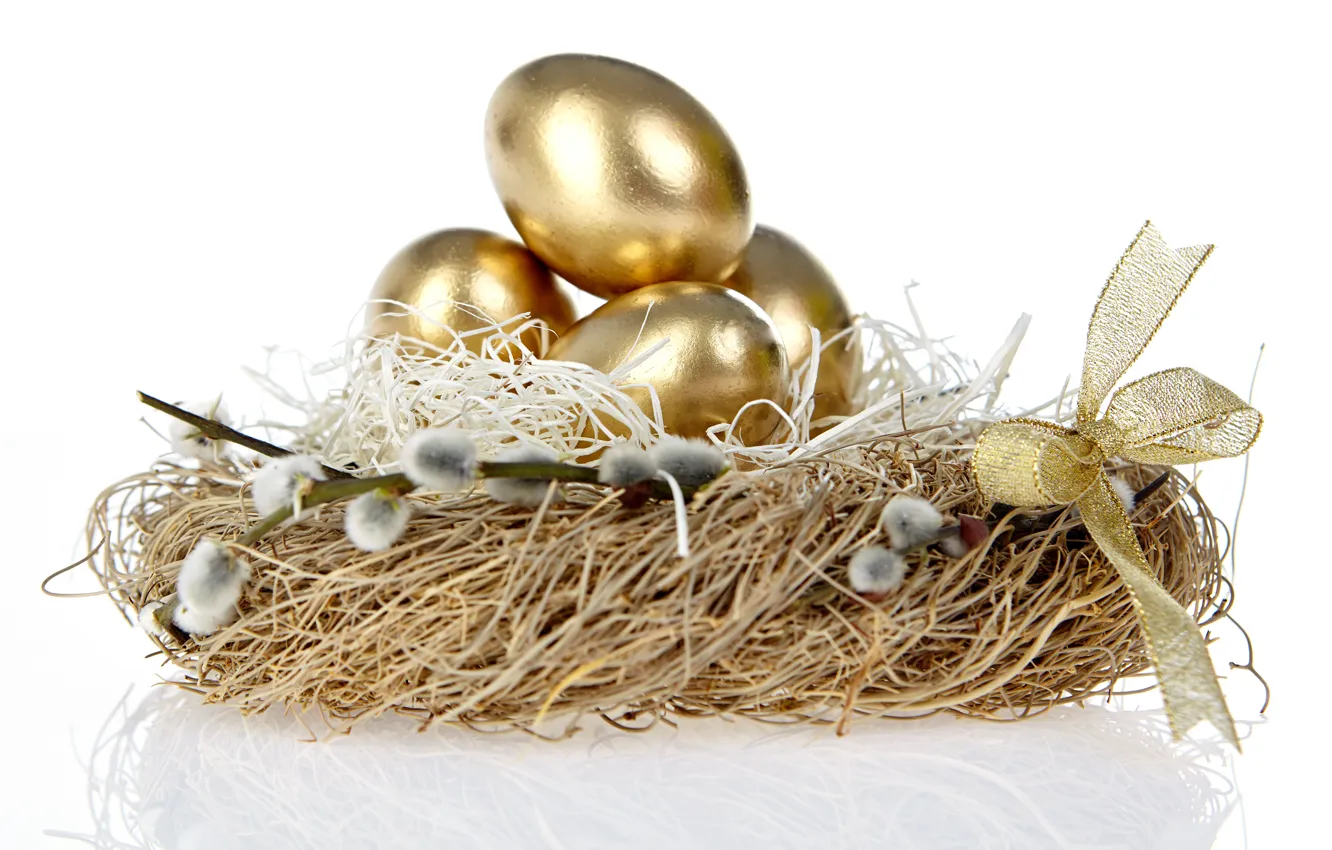 Фото обои праздник, пасха, гнездо, бантик, золотые яички, веточки вербы