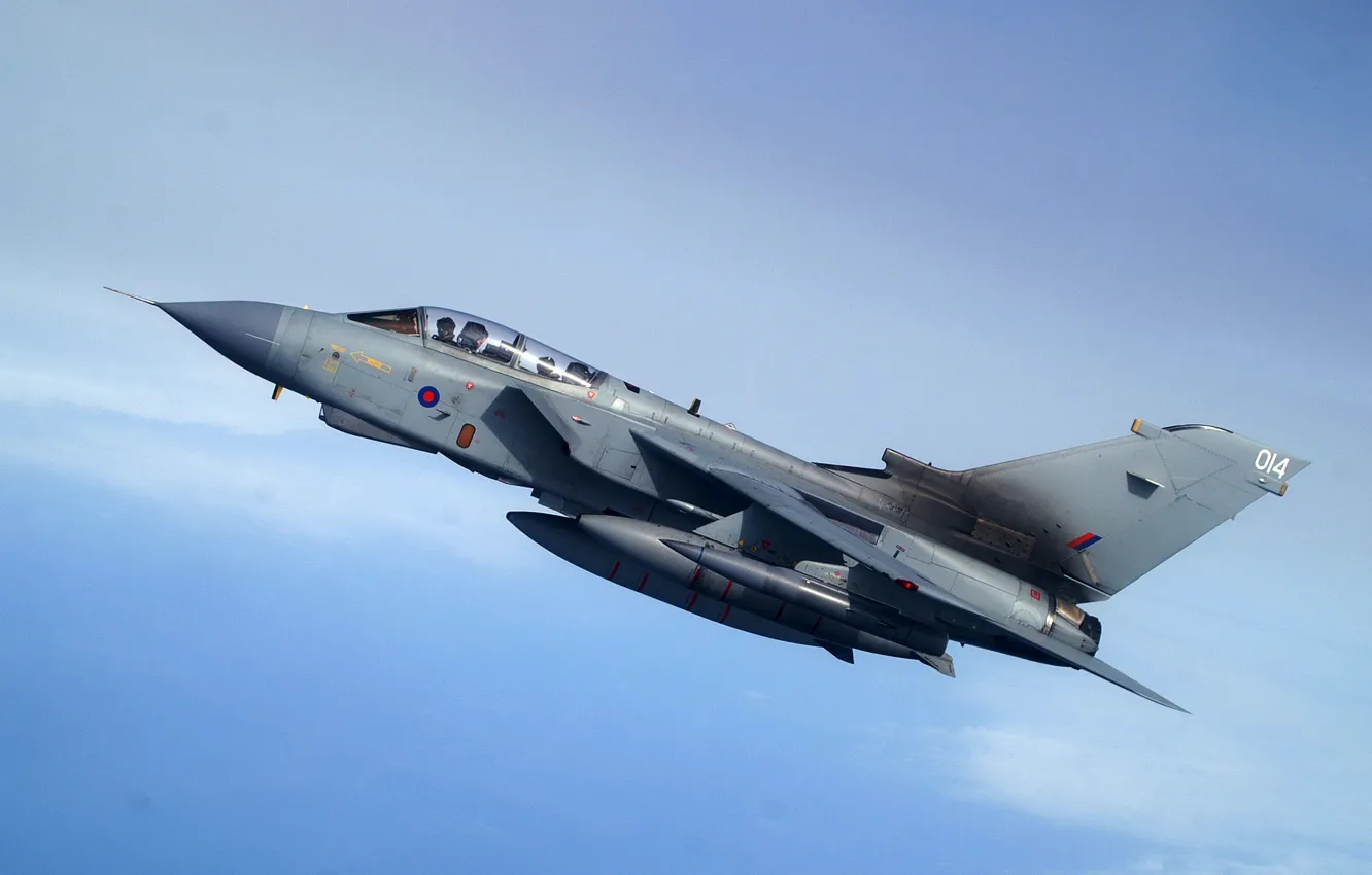 Фото обои Истребитель-бомбардировщик, RAF, Tornado, Panavia Tornado, Panavia Tornado GR4
