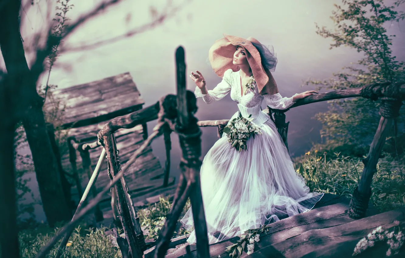 Фото обои вода, девушка, стиль, шляпа, платье, лестница, сирень, Валерия Мытник