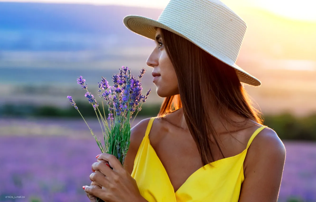 Фото обои взгляд, девушка, шляпка, Денис Ланкин, Виталина Афанасьева