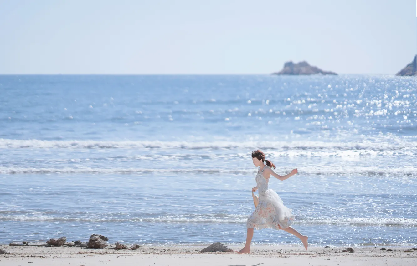Фото обои Beautiful, Asian, Model, Beach, Water, Woman, Summer, Ocean