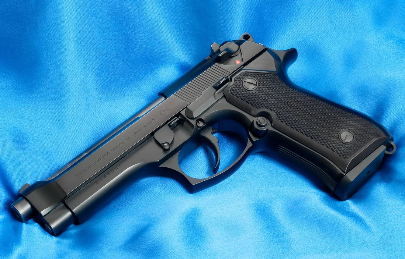 Фото обои Пистолет, Ствол, 9mm, Беретта, Beretta 92F, Полотно