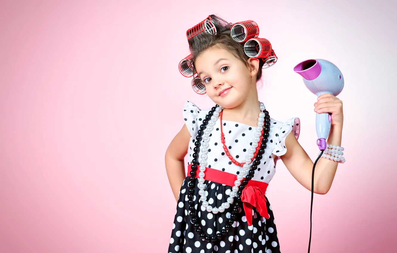 Фото обои украшения, лицо, улыбка, ребенок, девочка, бусы, girl, dress