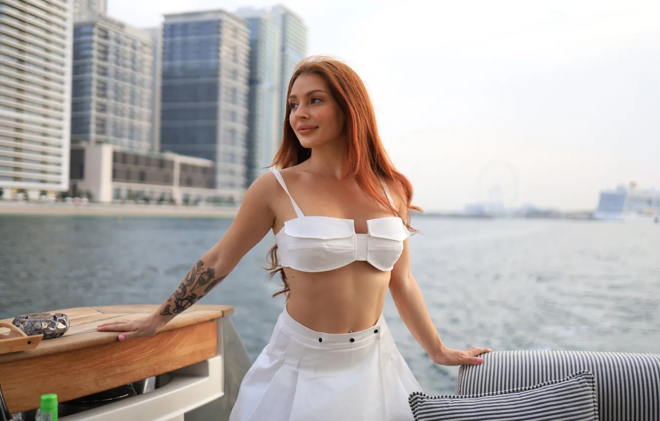 Фото обои девушка, sky, sea, model, tattoo, women, redhead, boat