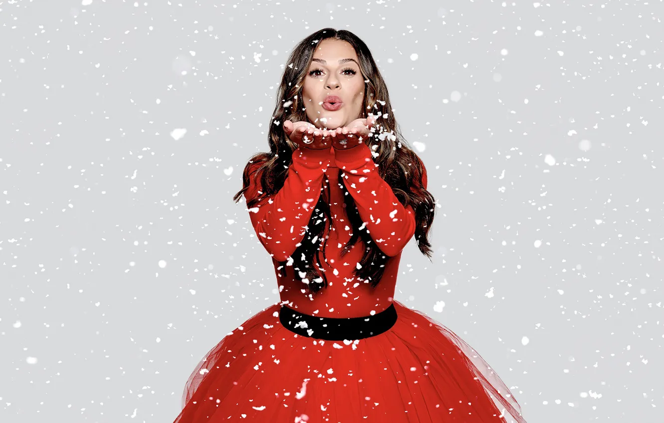 Фото обои зима, взгляд, девушка, снег, поза, волосы, Lea Michele