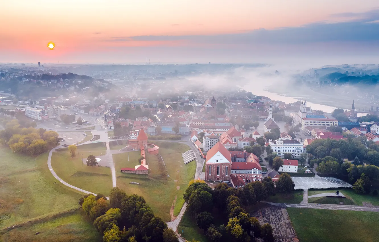 Фото обои город, туман, Lietuva, Kaunas