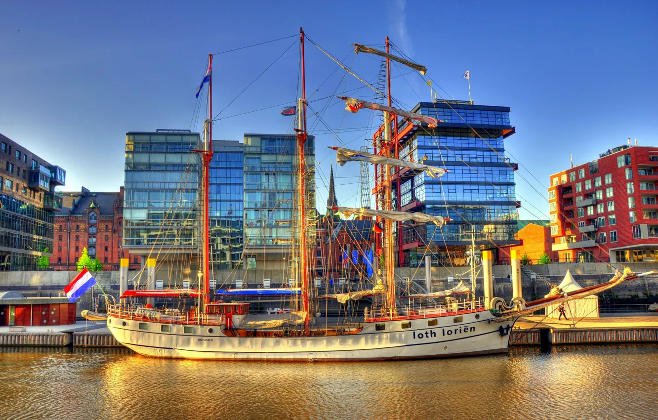 Фото обои Город, Борт, Корабль, Парусник, Passenger Ship, Loth Loriën, Loth Lorien