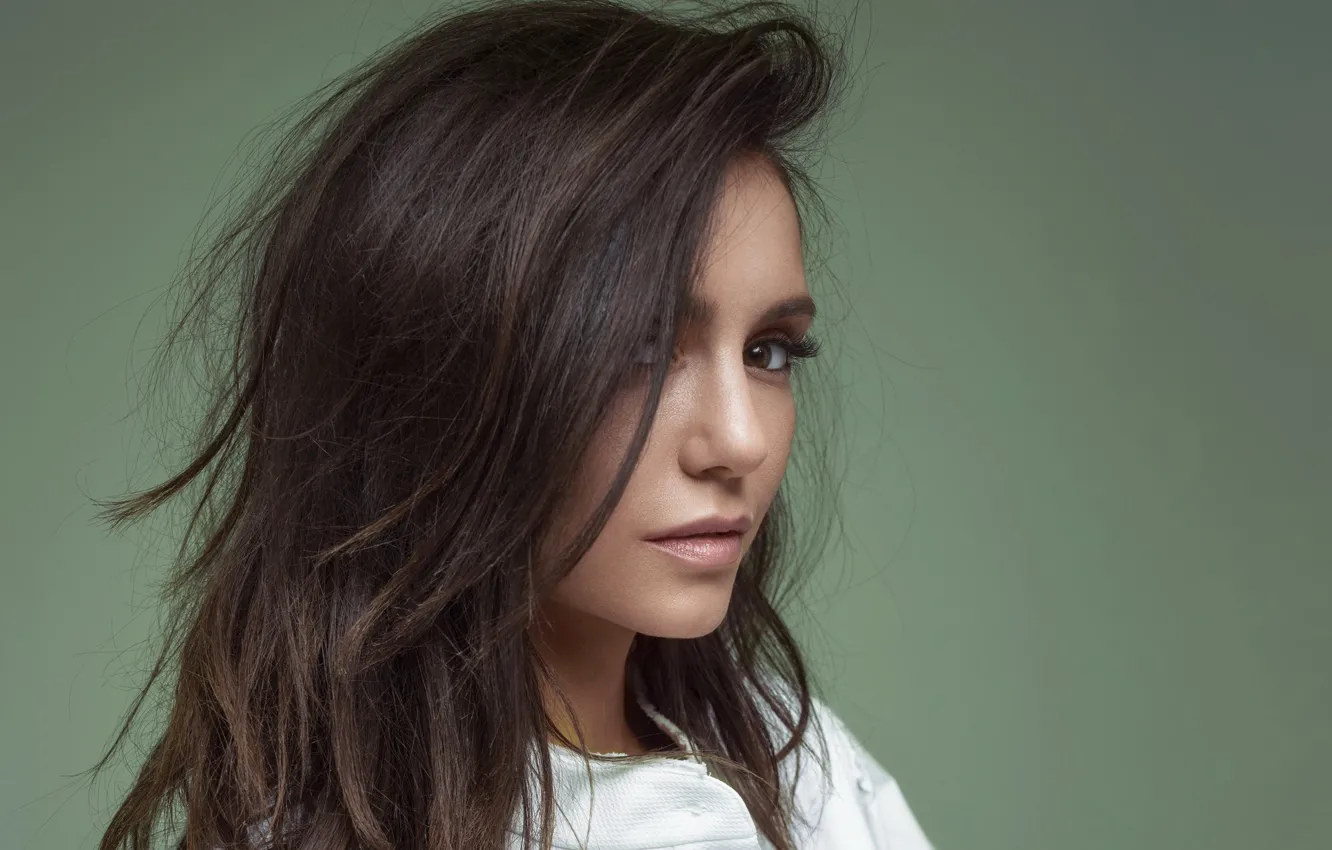 Фото обои взгляд, девушка, фото, фон, волосы, Nina Dobrev, Нина Добрев