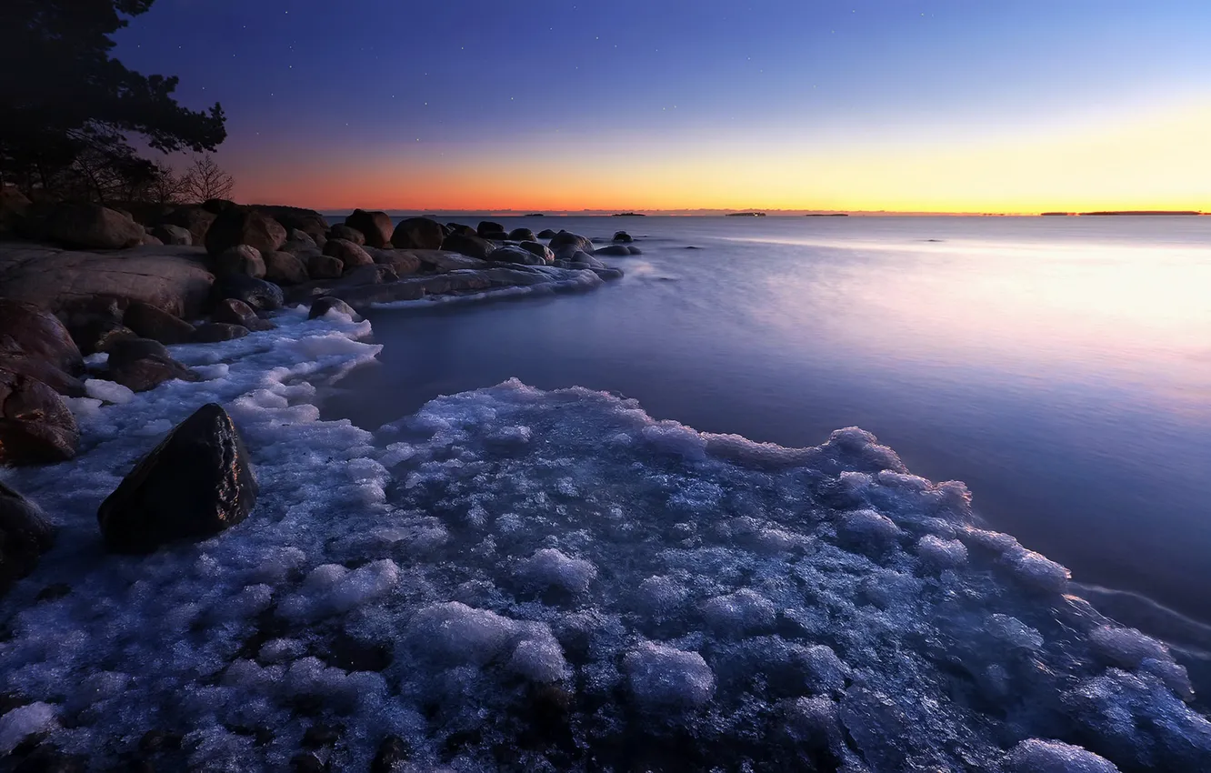 Фото обои зима, закат, озеро, лёд