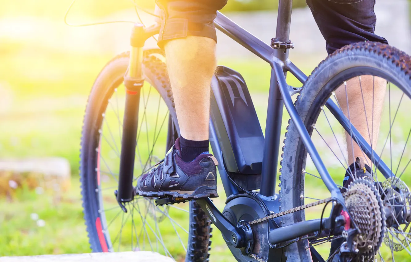 Фото обои wheels, bicycle, legs, man, gears, transport