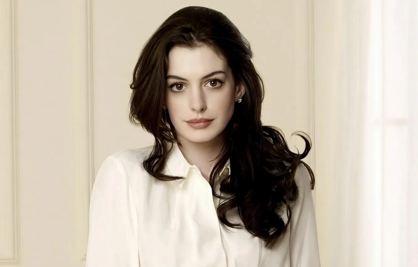 Фото обои Anne Hathaway, actress, Энн Хэтэуэй