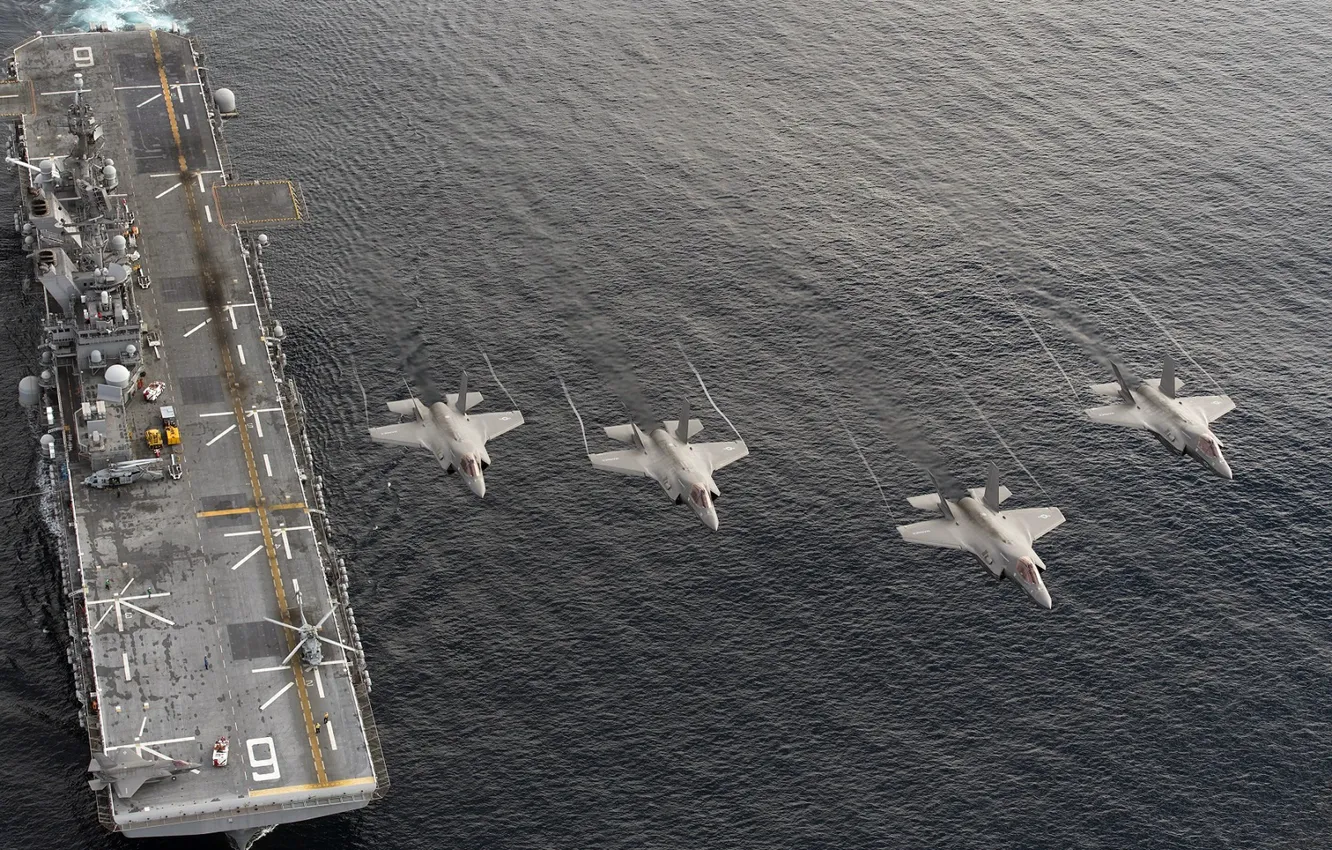 Фото обои оружие, армия, F-35B, amphibious assault ship USS America (LHA 6)
