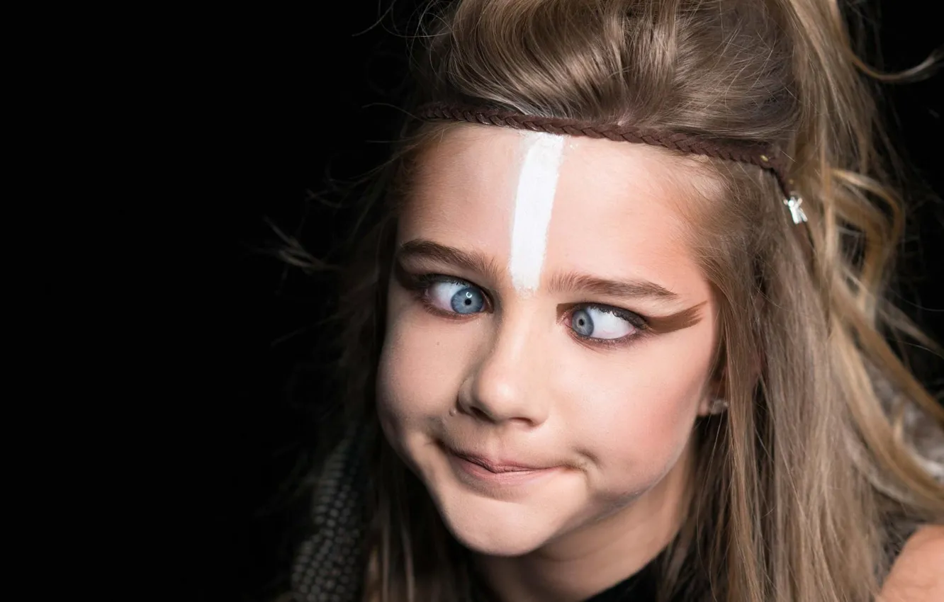 Фото обои лицо, волосы, макияж, девочка, гримаса