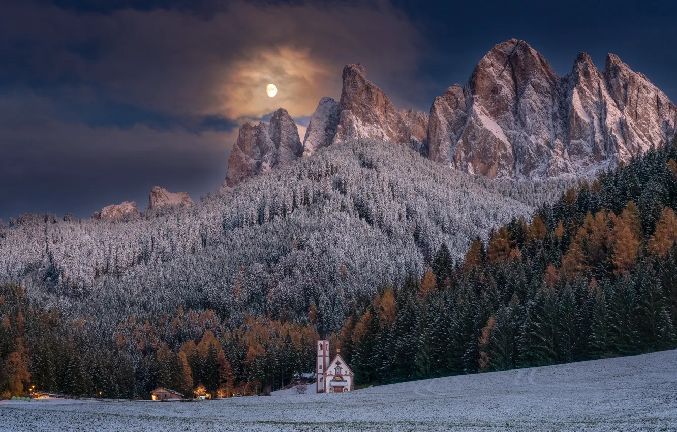 Фото обои осень, лес, горы, Италия, церковь, Italy, Доломитовые Альпы, Южный Тироль