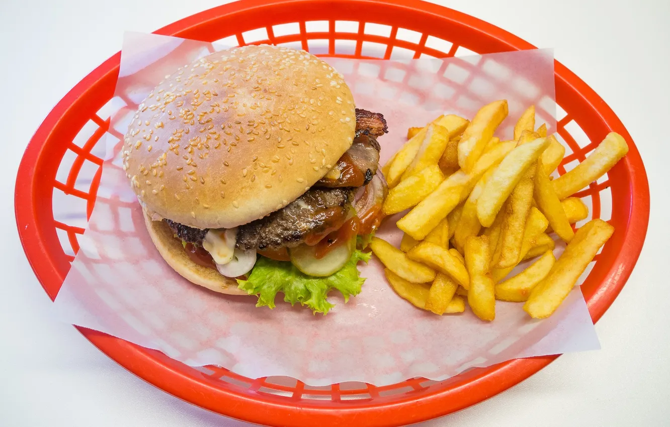 Фото обои food, basket, hamburger, sandwich, potatoes, fries