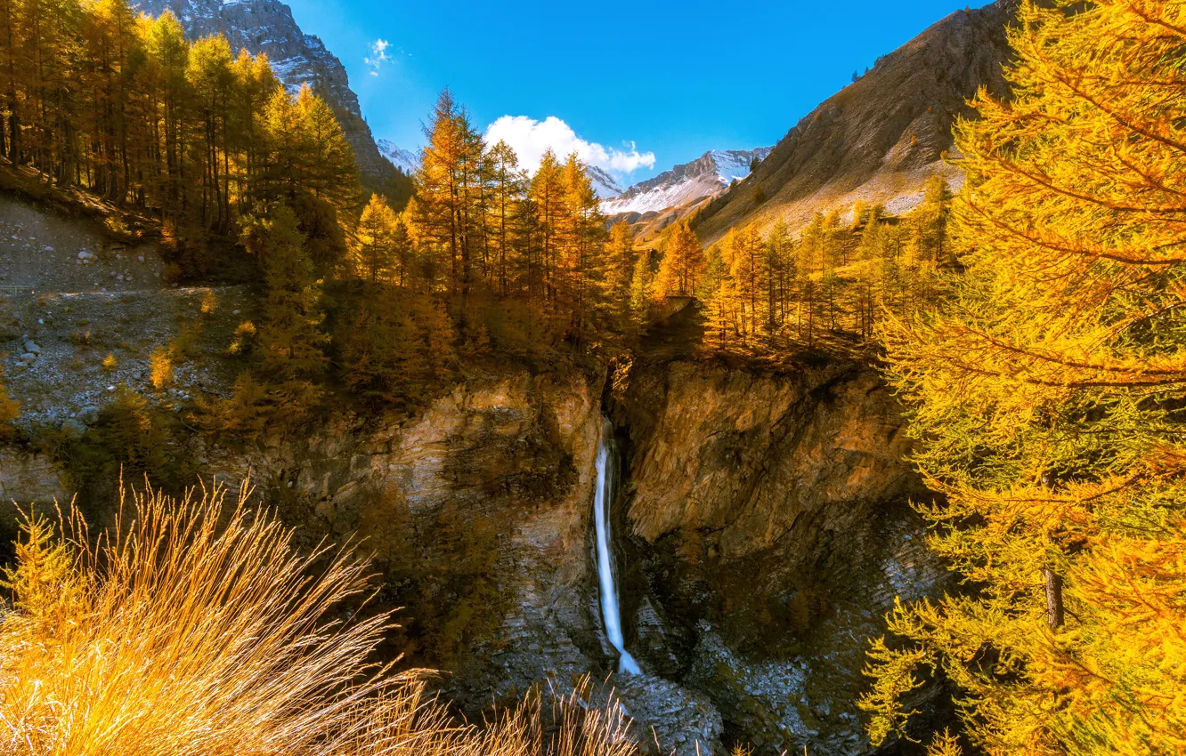 Фото обои Франция, Природа, Горы, Водопад, Осень, Деревья, Скала, Альпы