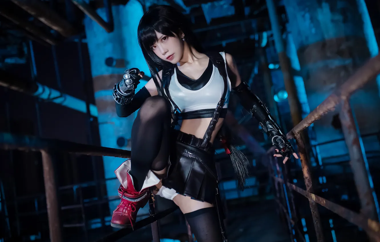 Фото обои Asian, model, women, cosplay, Tifa Lockhart, looking at viewer, women indoors, Chinese model