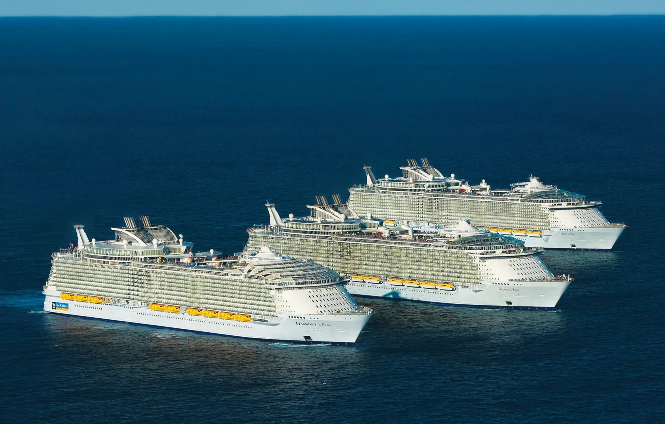 Фото обои Океан, Море, Судно, Oasis of the Seas, Флот, Royal Caribbean International, Пассажирское судно, Пассажирский лайнер
