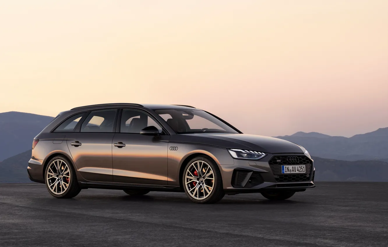 Фото обои горы, Audi, стоянка, универсал, 2019, A4 Avant