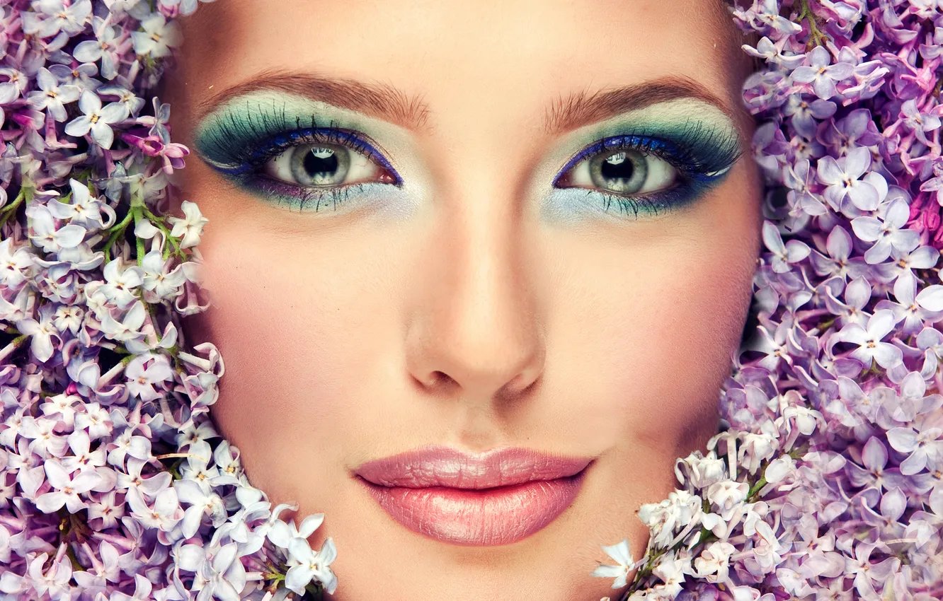 Фото обои взгляд, девушка, цветы, ресницы, модель, губы, красивая, лицо. макияж