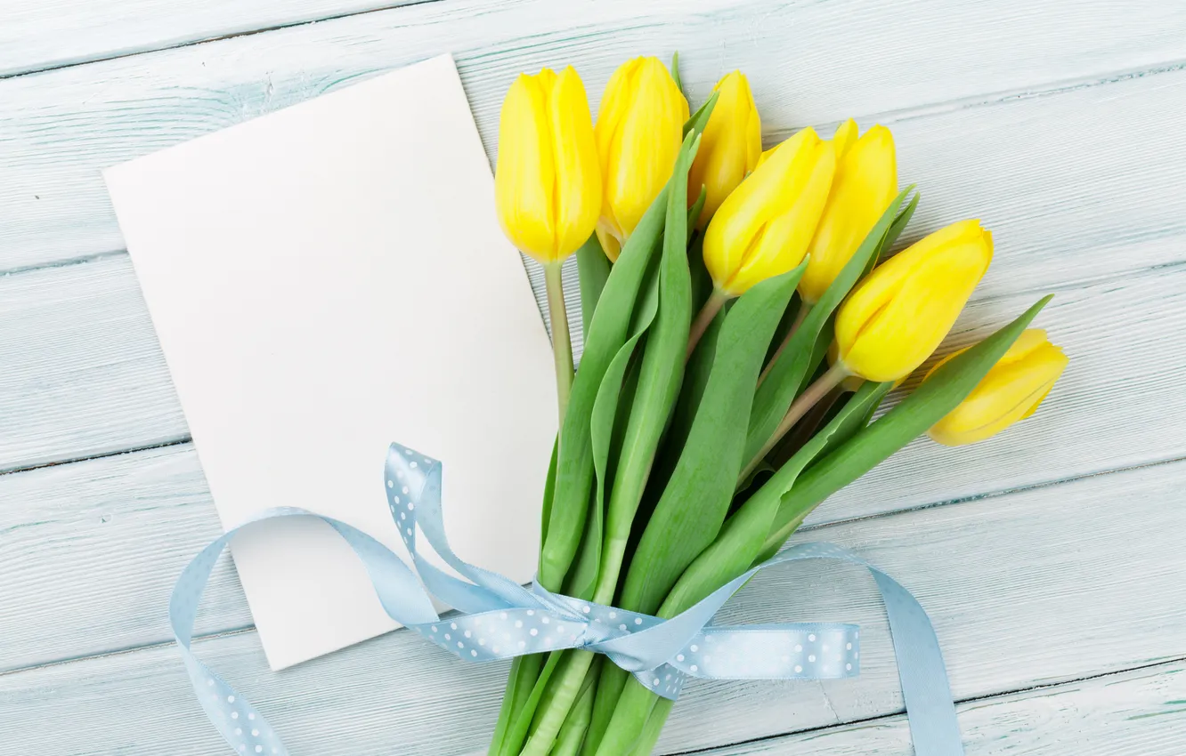 Фото обои цветы, букет, тюльпаны, yellow, wood, flowers, tulips, открытка