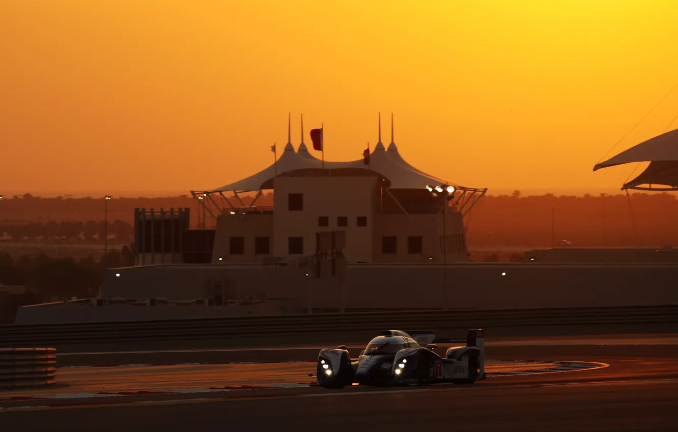 Фото обои Закат, Поворот, Toyota, Circuit, WEC