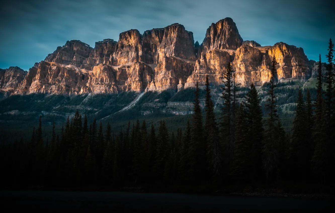 Фото обои небо, деревья, закат, горы, природа, скалы, Banff National Park, Canada
