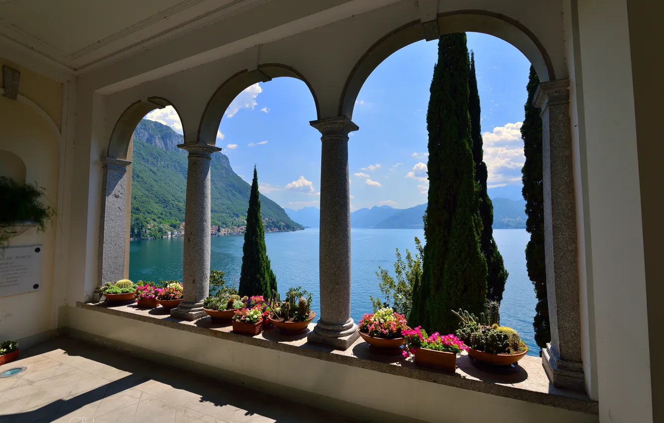 Фото обои пейзаж, цветы, горы, озеро, вилла, дома, Италия, арка