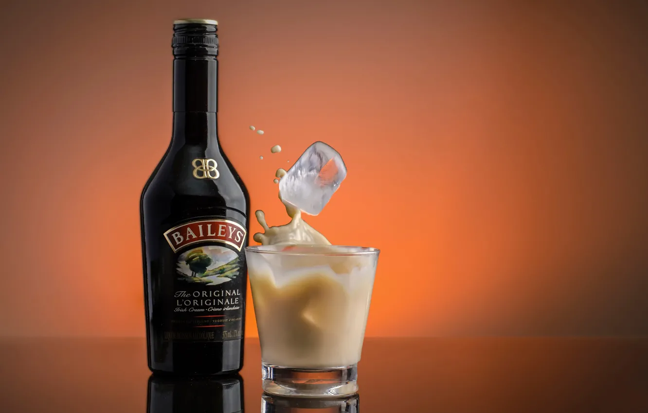 Фото обои всплеск, Baileys, ликёр, irish cream