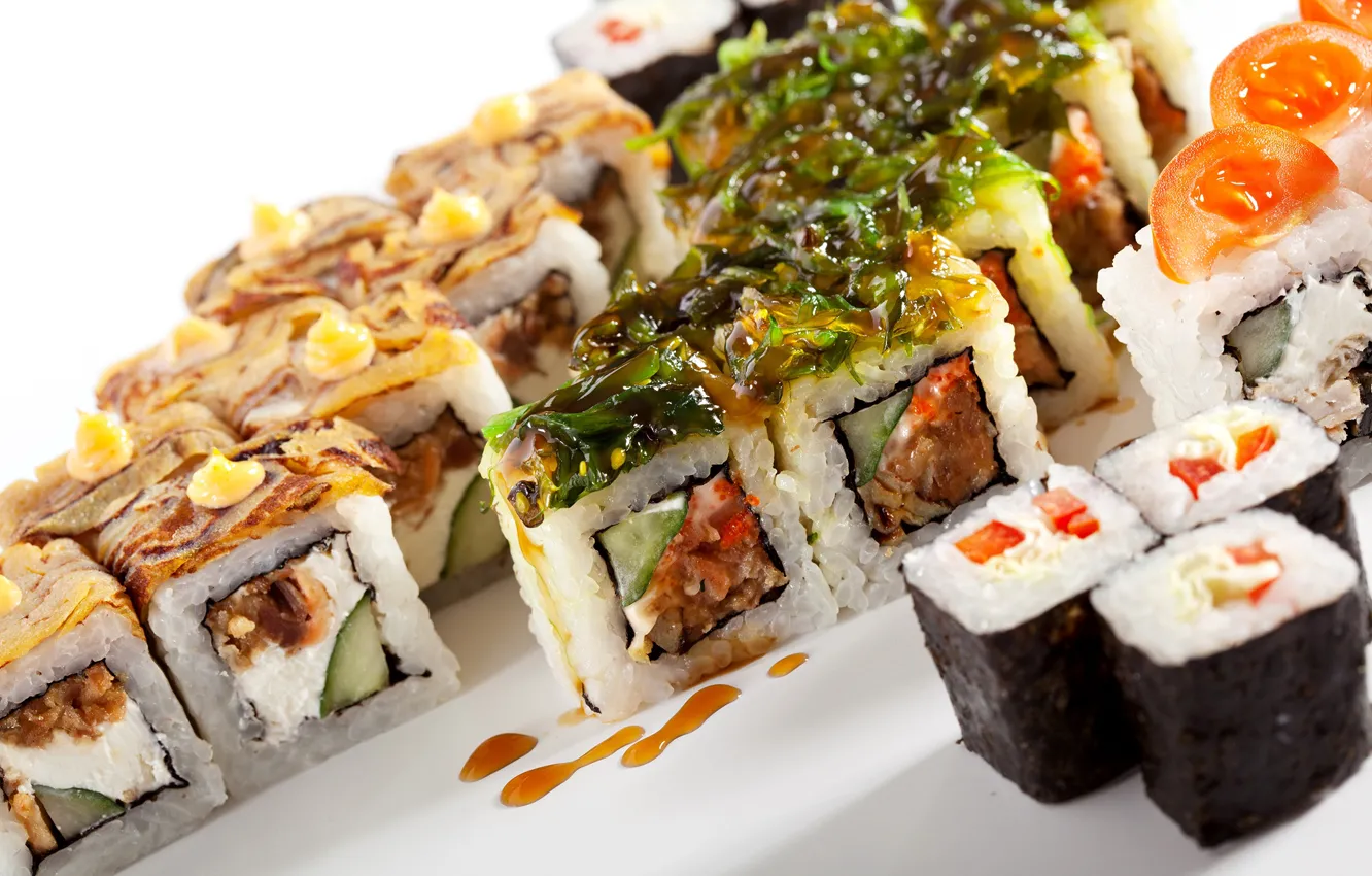 Фото обои рыба, помидоры, sushi, суши, роллы, морепродукты, seafoods