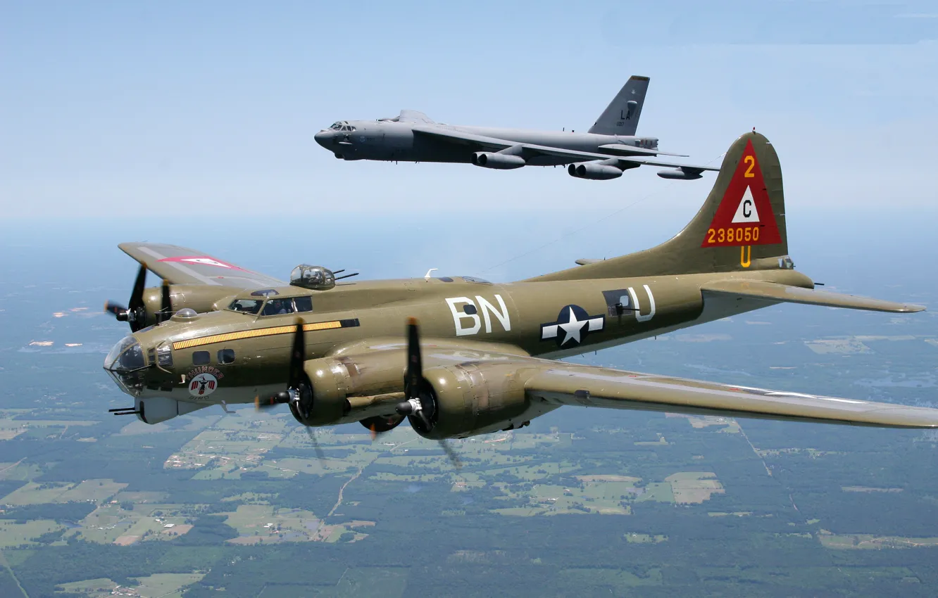 Фото обои пара, пилот, парад, бомбардировщик, B-17, летающая крепость, Flying Fortress, B-52