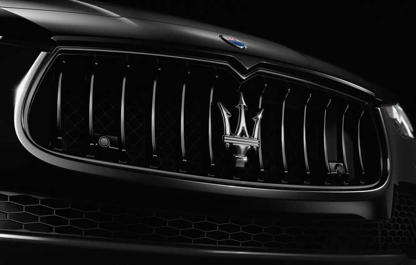 Фото обои Maserati, logo, close-up, Ghibli, Maserati Ghibli Nrissimo