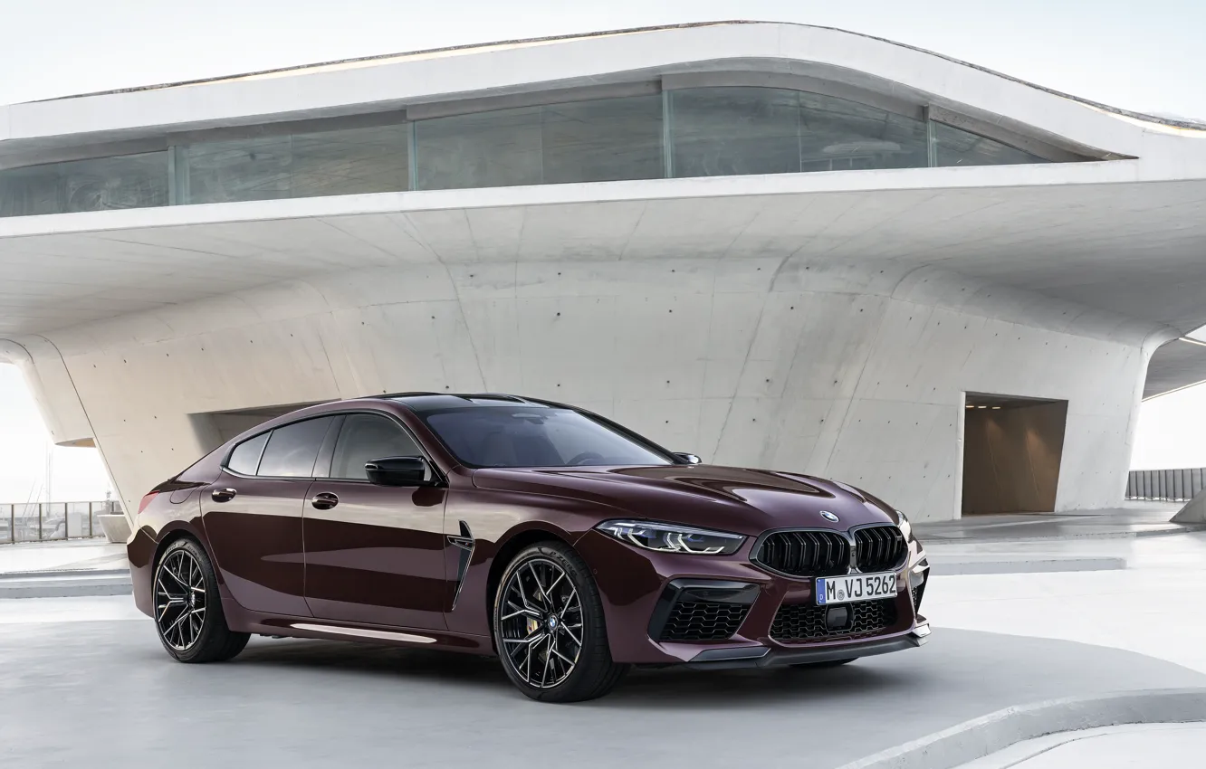 Фото обои купе, BMW, строение, 2019, M8, четырёхдверное, M8 Gran Coupe, M8 Competition Gran Coupe