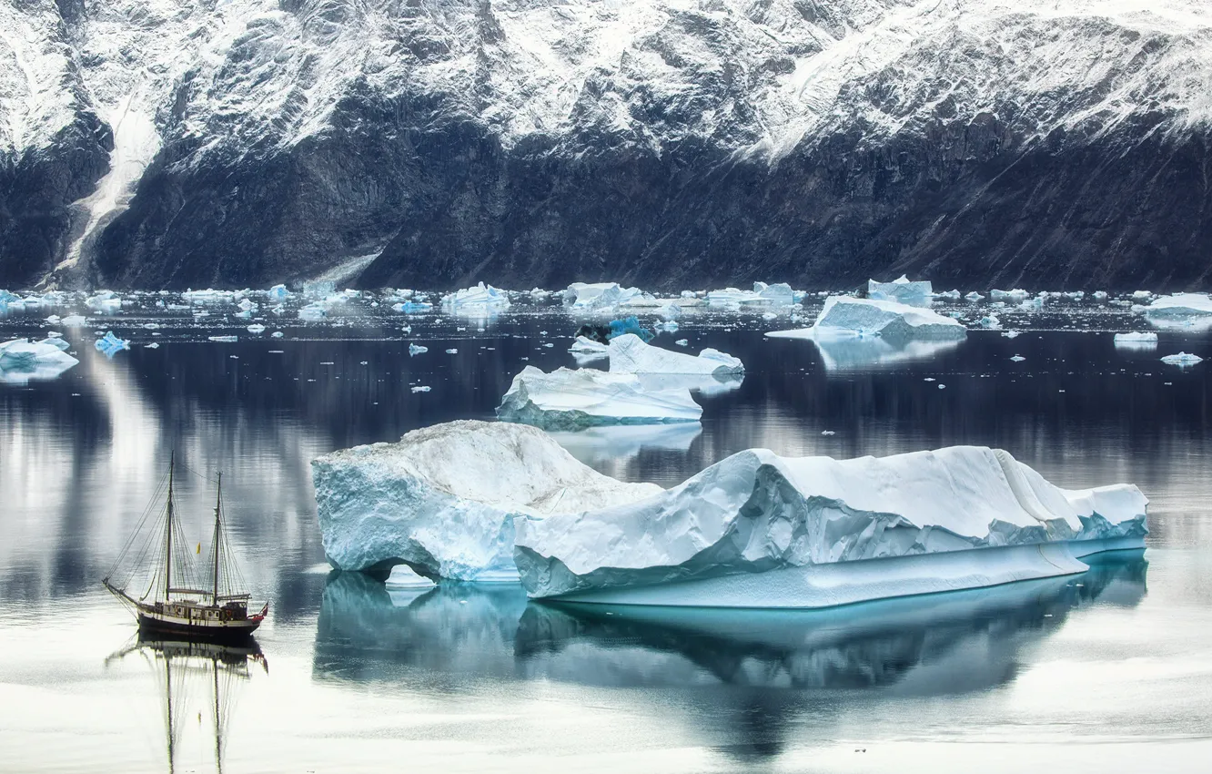 Фото обои Boat, sailing, icebergs, Greenland