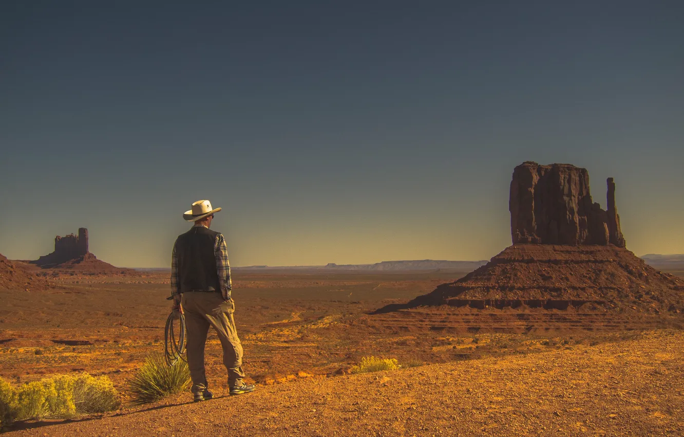 Фото обои desert, Monument Valley, cowboy, dry