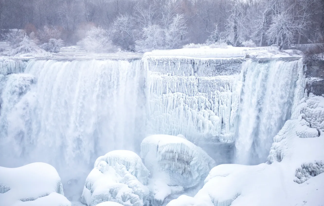 Фото обои зима, снег, водопад, лёд, сосульки, застывший