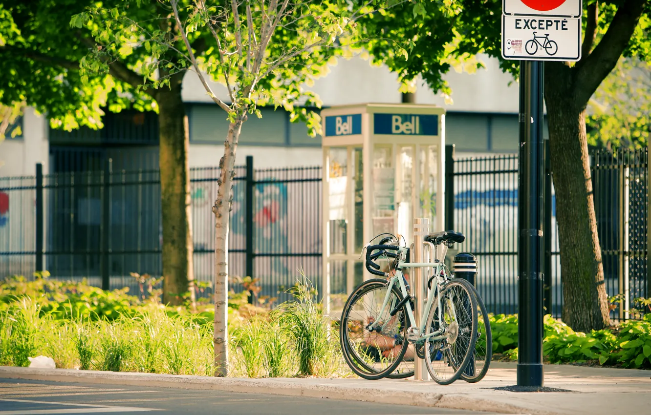 Фото обои город, улица, life, photo, street, велосипеды, montreal, bikes