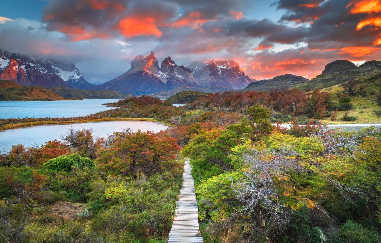 Фото обои Облака, Горы, Озеро, Чили, Torres del Paine, Парки