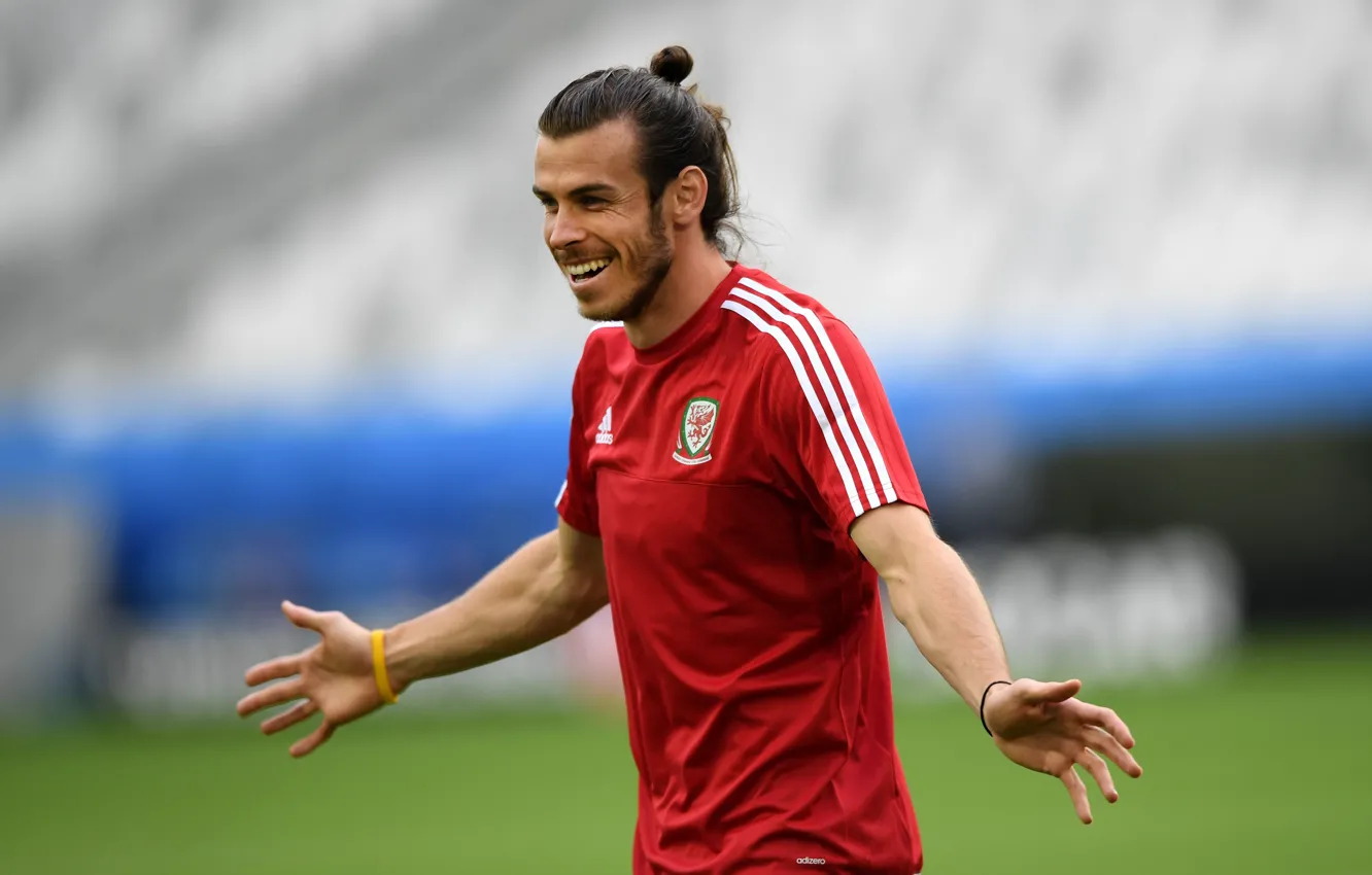 Фото обои футбол, футболист, football, игрок, Сборная, Уэльс, Gareth Bale, Гарет Бэйл