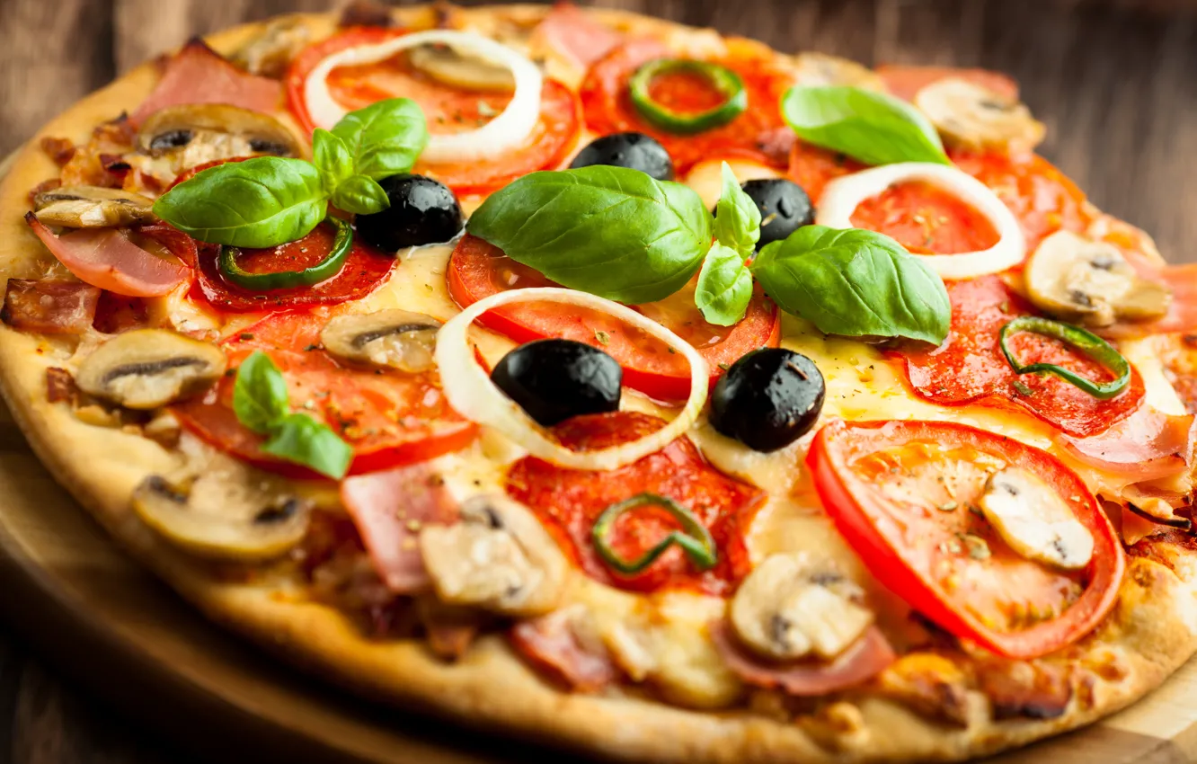 Фото обои грибы, сыр, перец, пицца, помидоры, pizza, блюдо, маслины