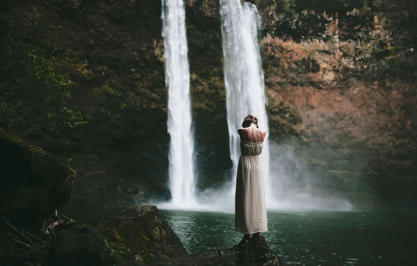 Фото обои девушка, водопад, Then you fall, First you feel