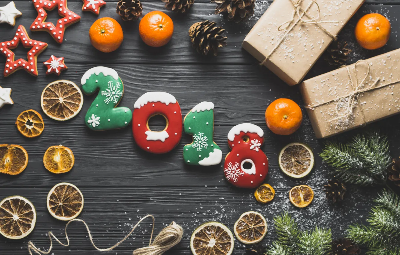 Фото обои праздник, звезда, ель, подарки, цитрус, цыфры, новый год 2018