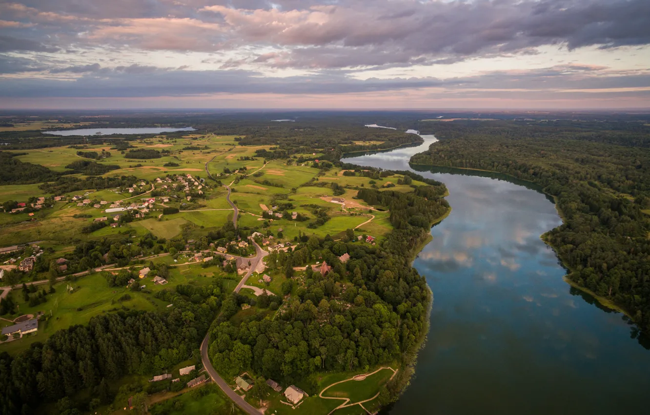 Фото обои озеро, панорама, городок, Литва, озеро Асвяя, Дубингяй